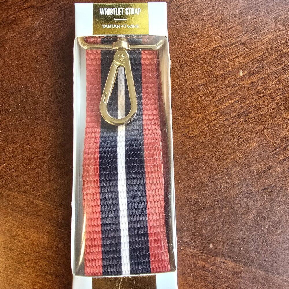 Tartan & Twine Wide Nylon Web Wrist Strap Wristlet Band Large Snap Golden Buckle